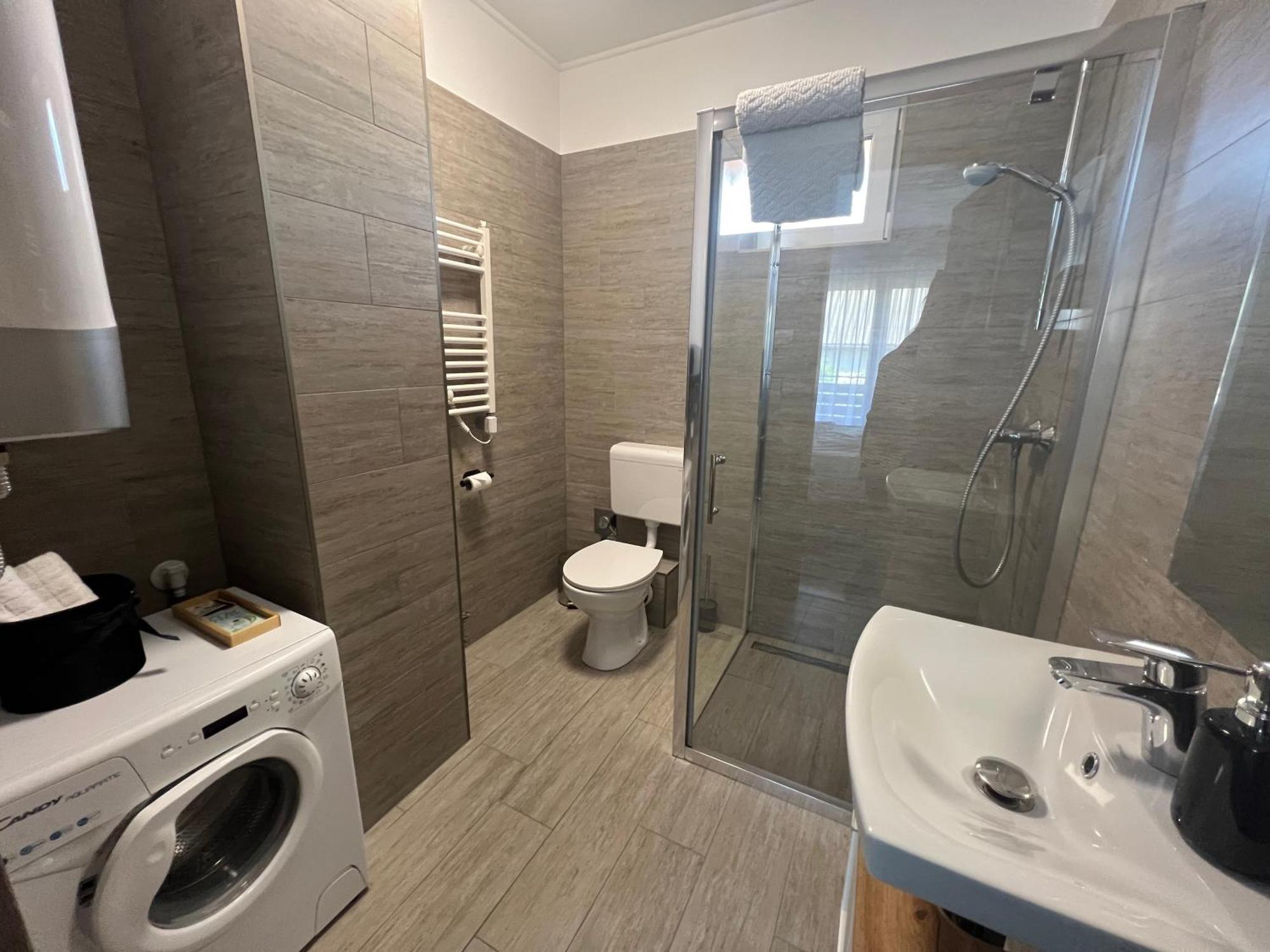Sophia Apartman Goedoello Экстерьер фото
