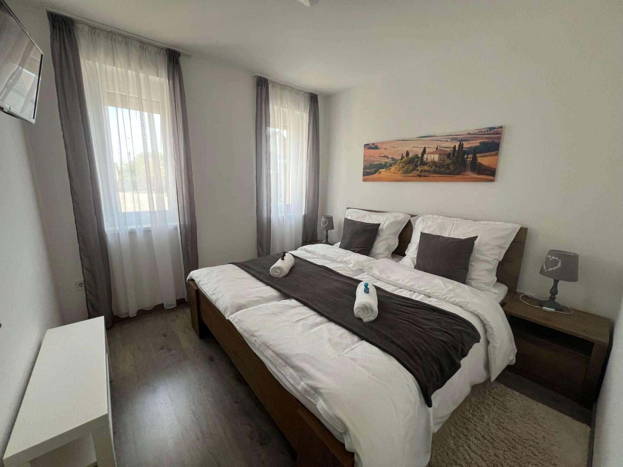 Sophia Apartman Goedoello Экстерьер фото