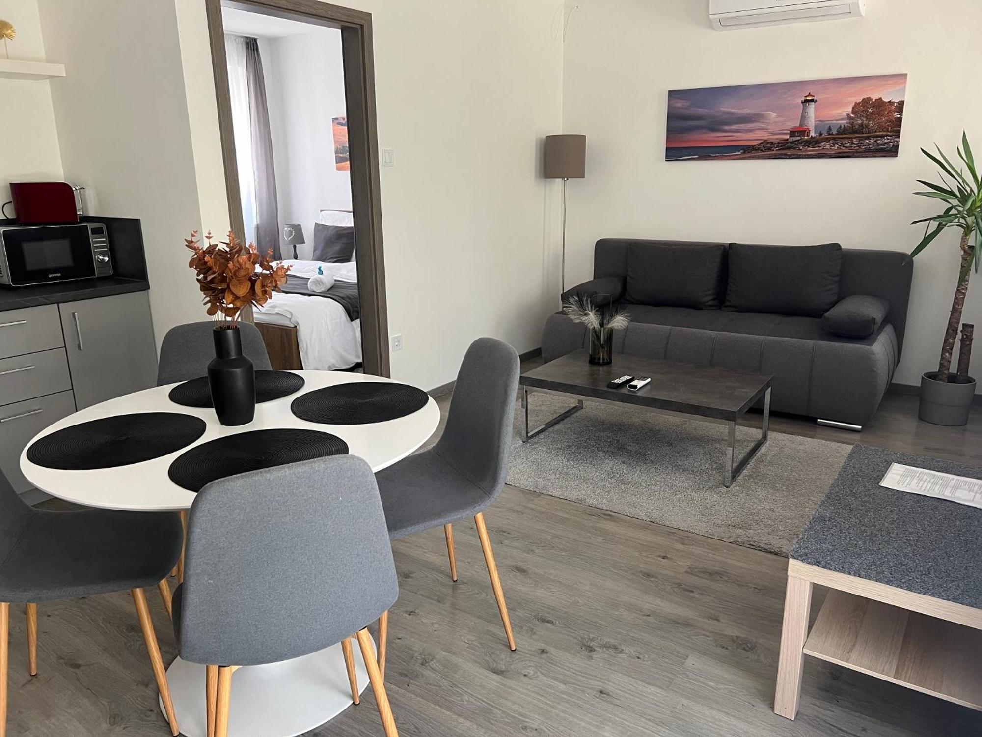 Sophia Apartman Goedoello Экстерьер фото